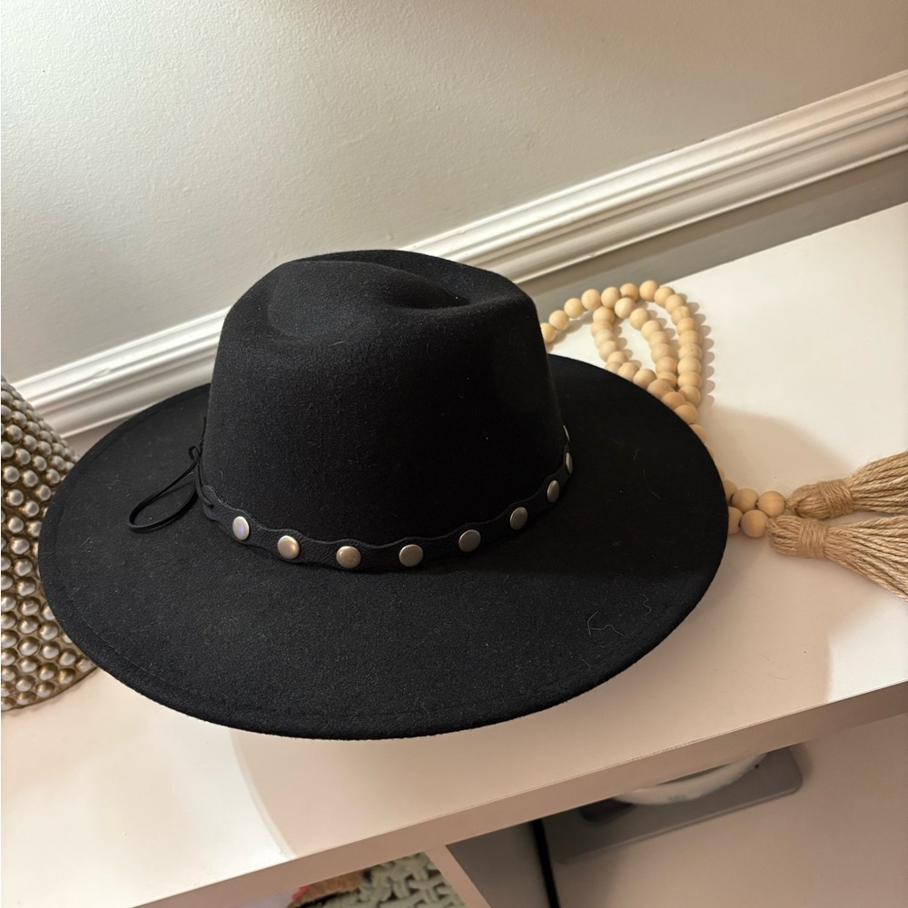 Flat Brim Fedora Felt Black Hat with Studded Band
